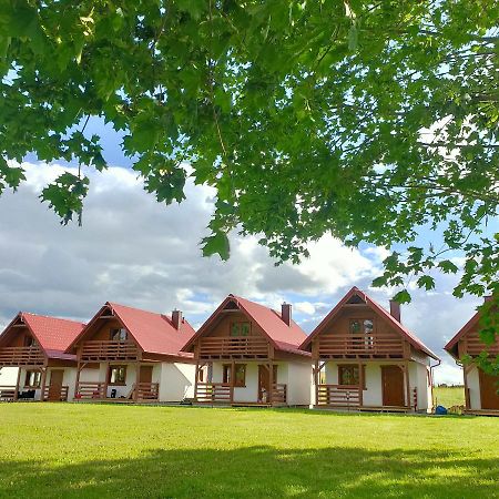Kalinowy Sad Domki Z Jacuzzi I Sauna Mikołajki Bagian luar foto