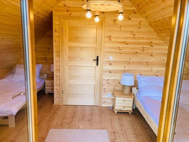 Kalinowy Sad Domki Z Jacuzzi I Sauna Mikołajki Bagian luar foto