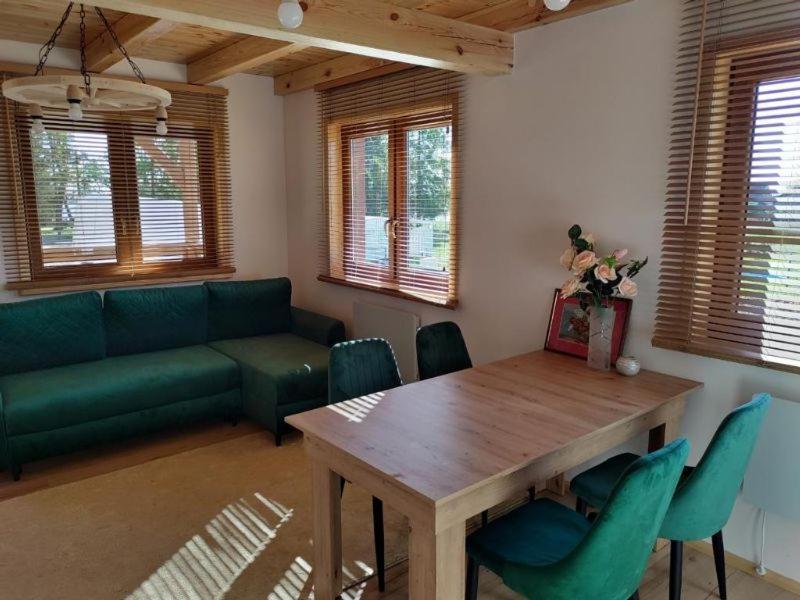 Kalinowy Sad Domki Z Jacuzzi I Sauna Mikołajki Bagian luar foto